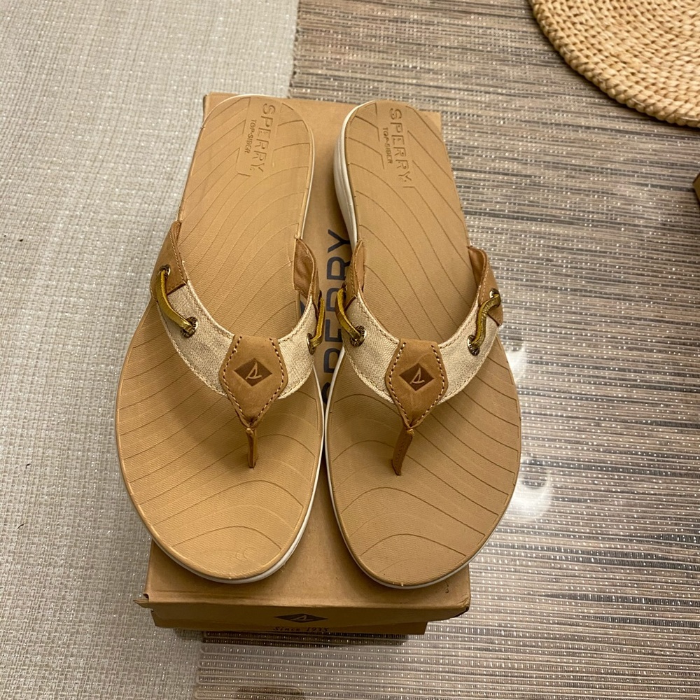 Sperry sandals